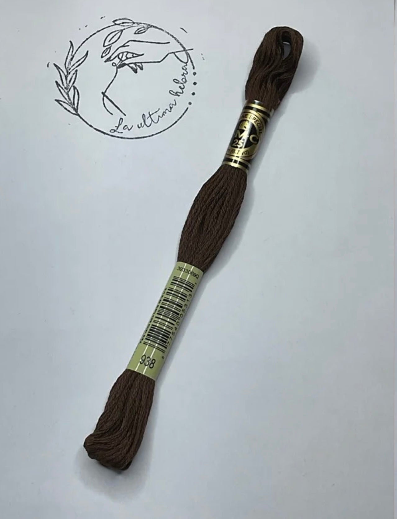 Madeja de bordado DMC - REF.938