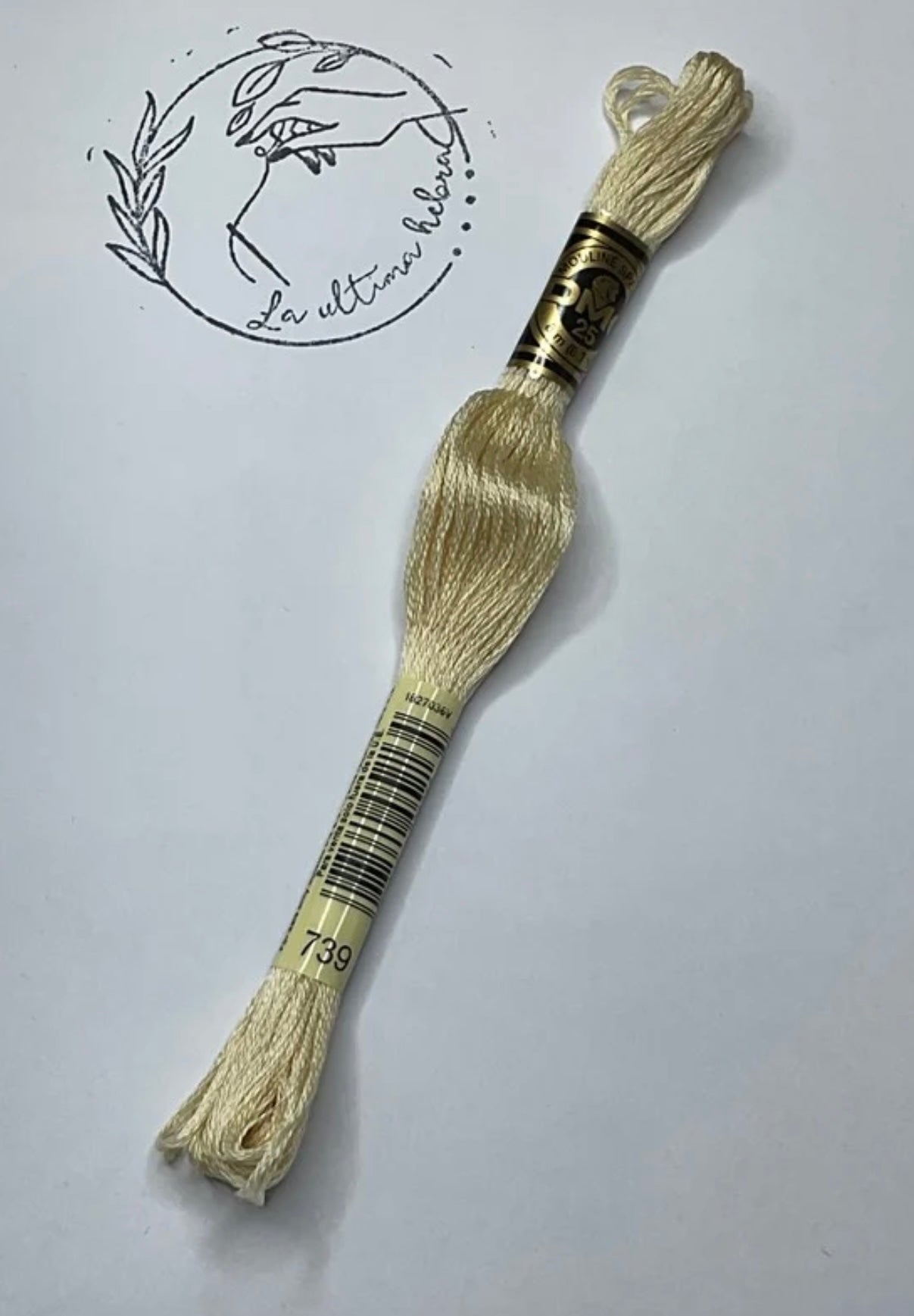 Madeja de bordado DMC - REF.739