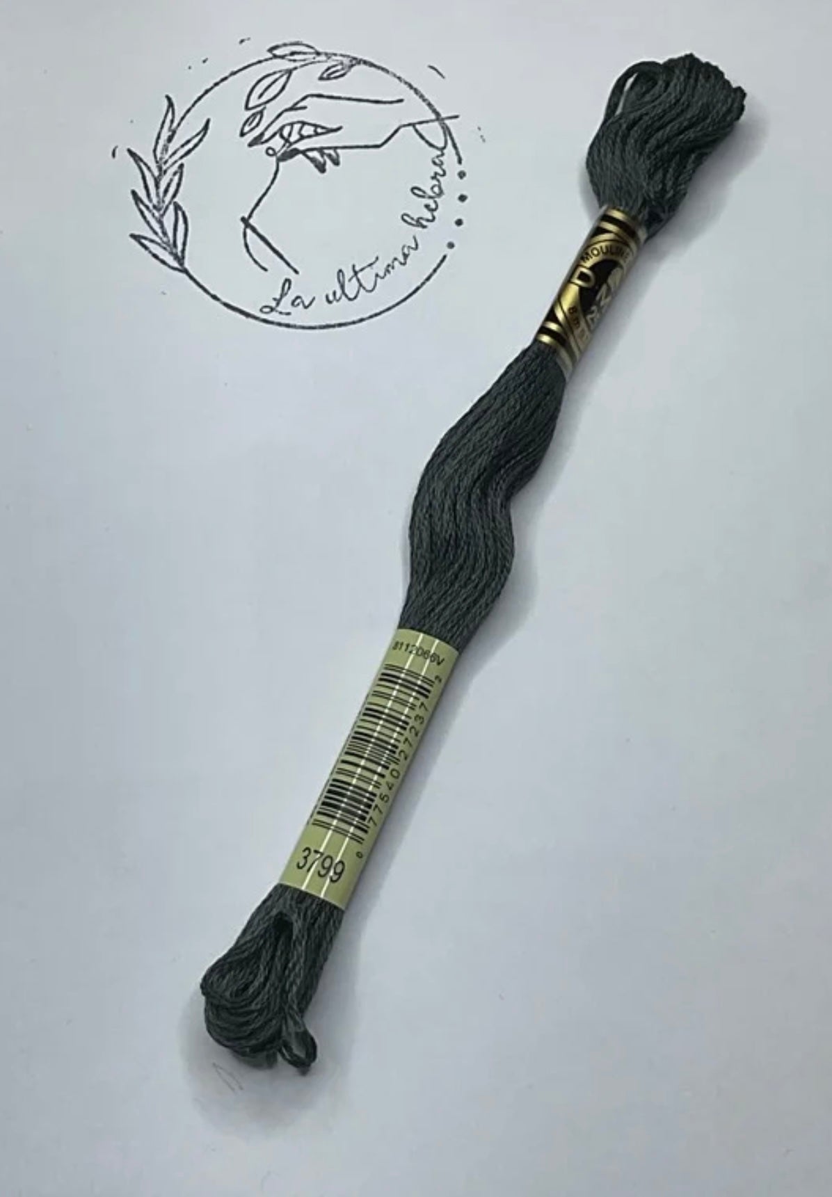 Madeja de bordado DMC - REF.3799