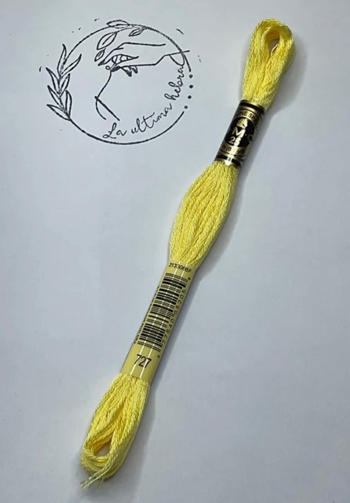 Madeja de bordado DMC - REF. 727