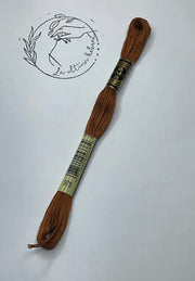 Madeja de bordado DMC - REF.975