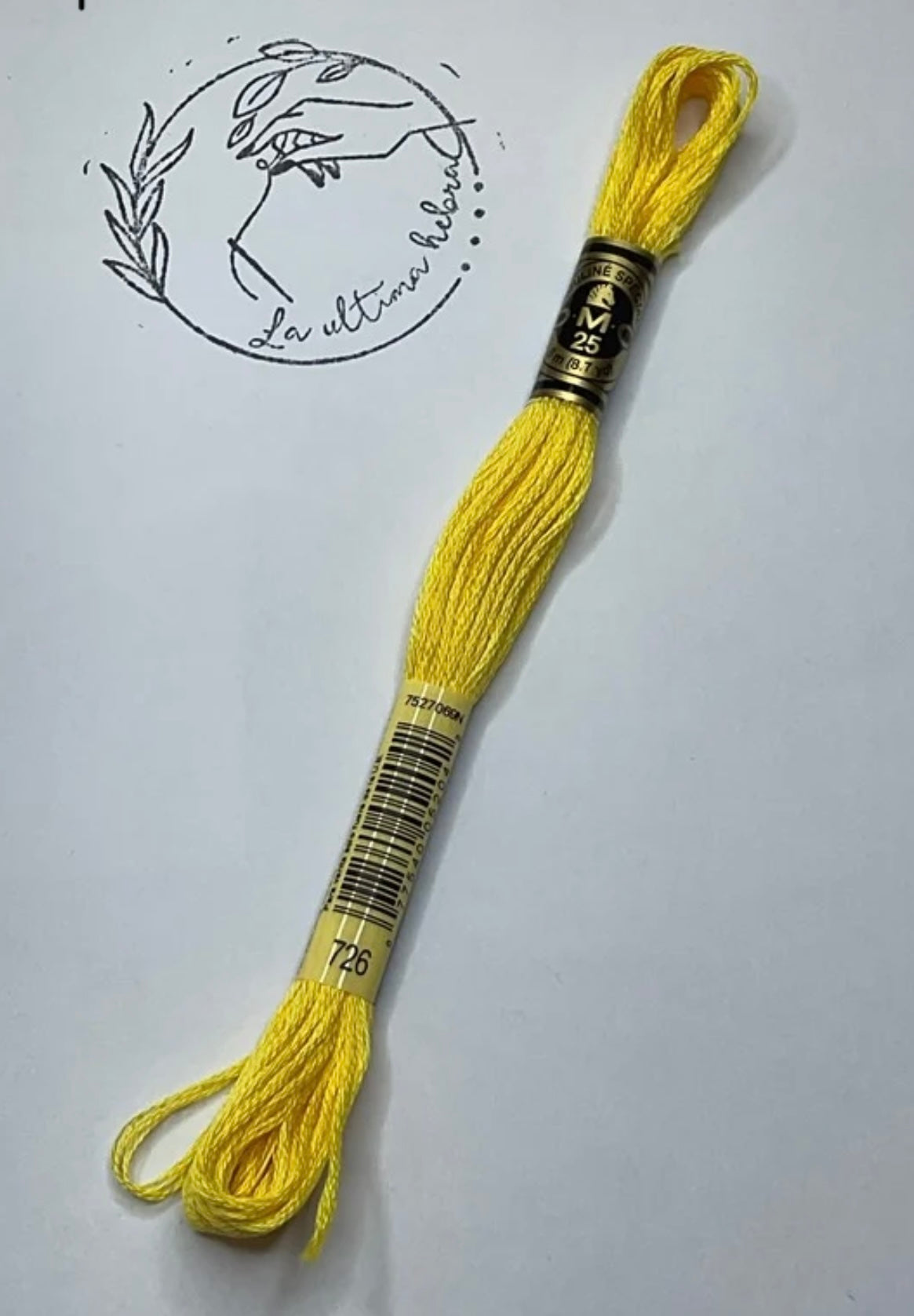 Madeja de bordado DMC - REF. 726