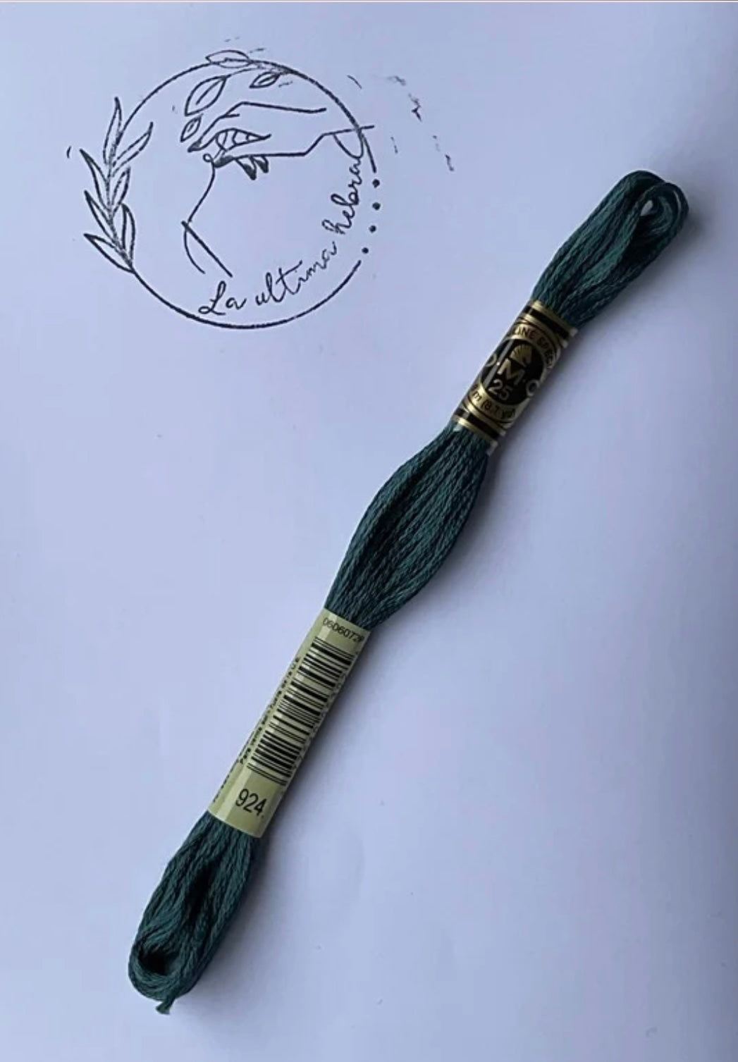 Madeja de bordado DMC - REF.924