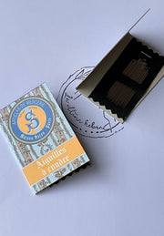Folleto azul de 20 Agujas Sajou de coser