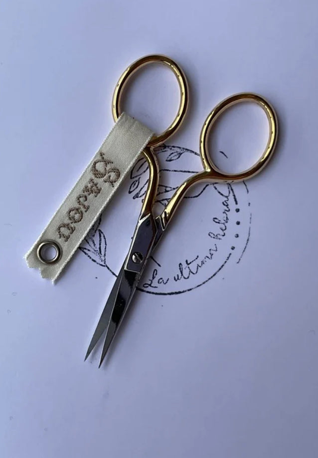 Tijeras Sajou de bordar - Arcy - doradas
