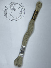 Madeja de Bordado Omega - REF.022